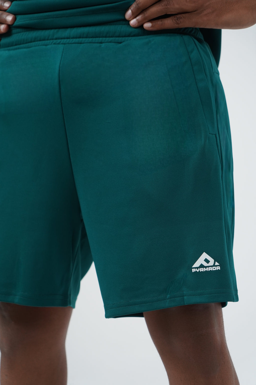 PYRMA SHORT